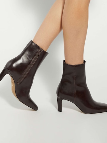 Dune LONDON Stiefelette 'Ovation' in Braun