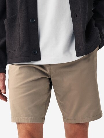 Next Slimfit Chinobyxa i beige