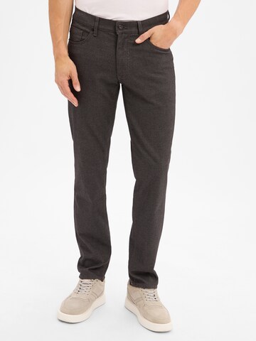 BRAX Regular Hose 'Cadiz ' in Schwarz: Vorderseite