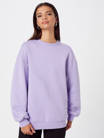 Urban Classics Sweatshirt in Purple: front