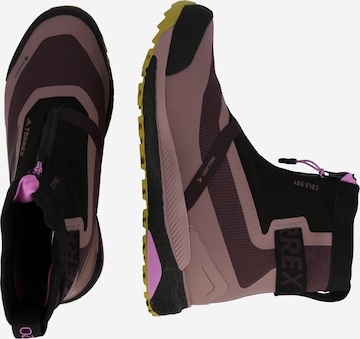 ADIDAS TERREX - Botas 'Free Hiker Cold.Rdy' em roxo