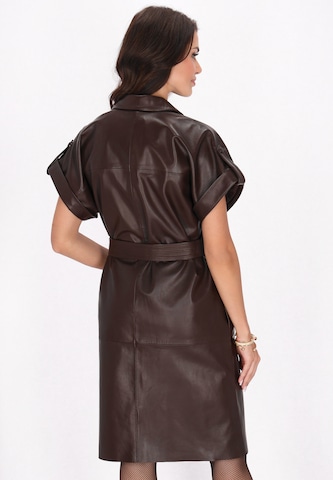 faina Jurk in Bruin