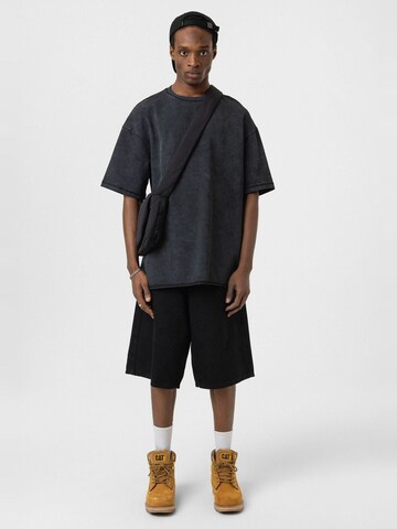 Tricou de la Dandalo pe negru