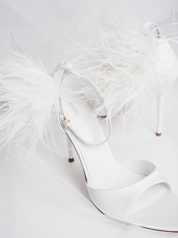 Estro Sandal i vit