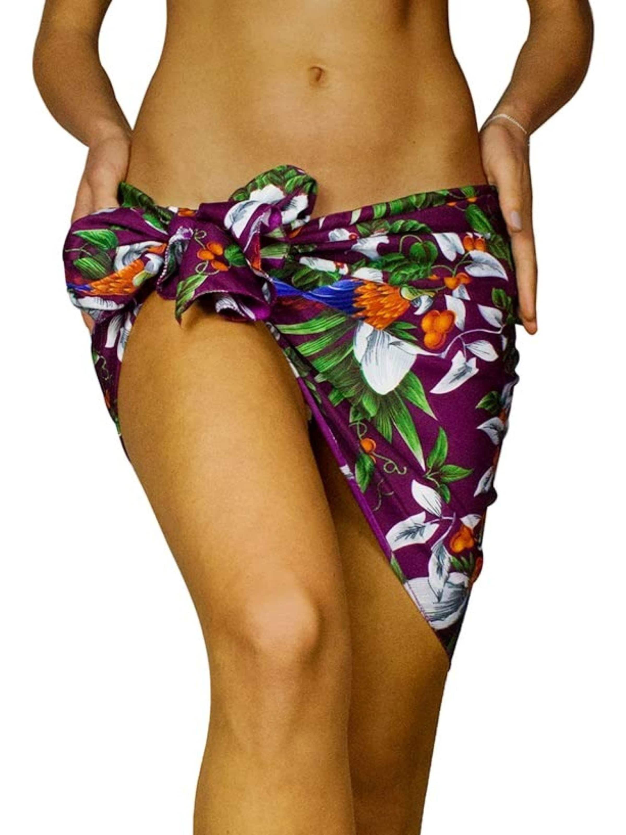 King Kameha Beach Towel 'Cherryparrot' in Red: front