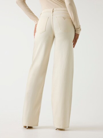 GUESS Wide leg Jeans in Beige