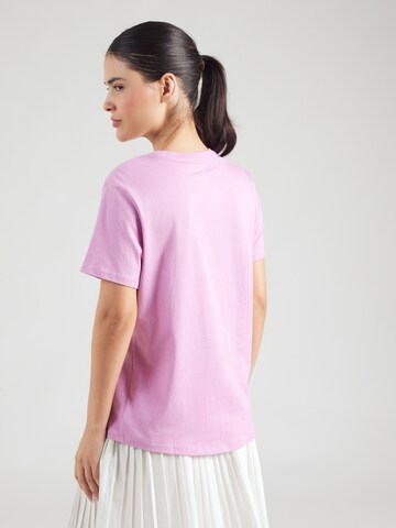 Nike Sportswear Skinny Fit Тениска 'Essential' в лилав