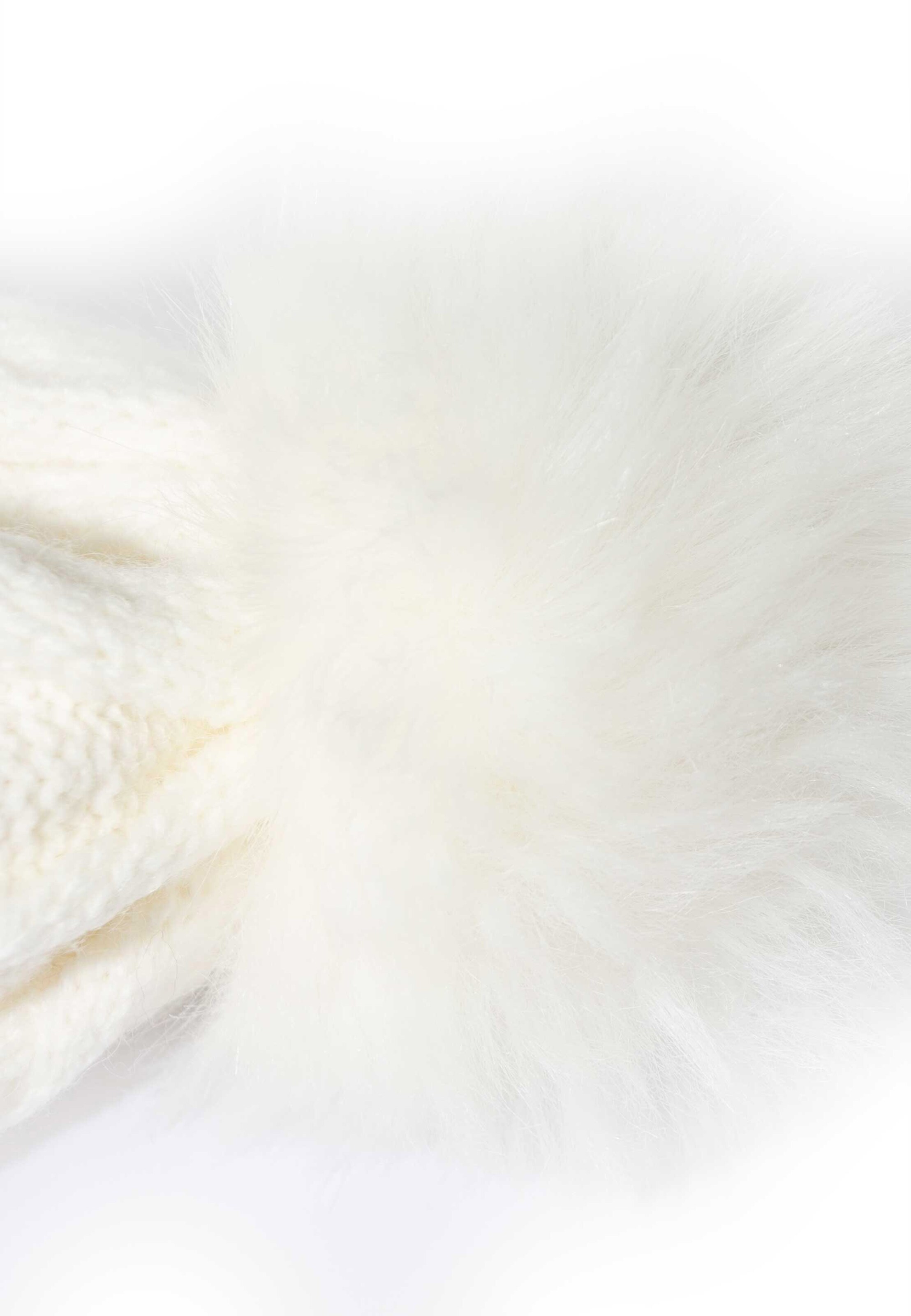 REUSCH Sports beanie 'Eve' in White