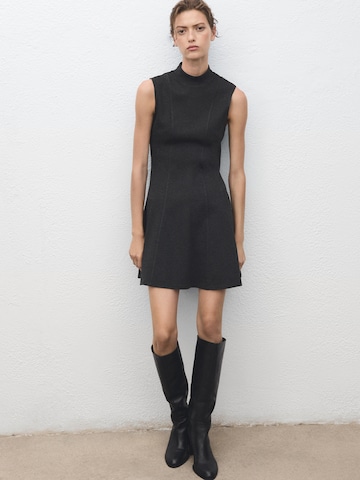 Rochie 'DENVER' de la MANGO pe gri