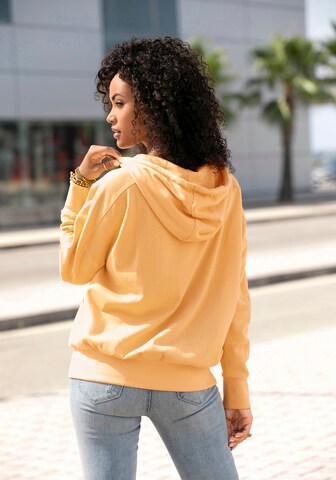 BENCH Sweatshirt in Yellow