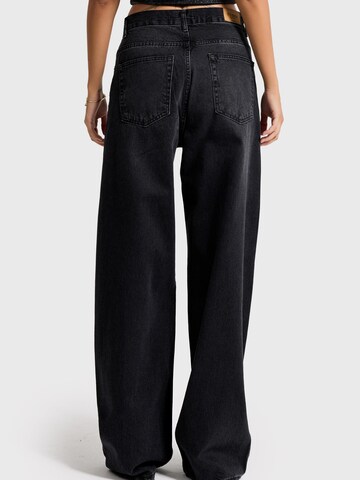 IT'S BASIC Loose fit Jeans 'RHINESTONE MID RISE LOOSE JEANS' in Black