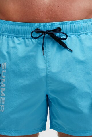 CAMP DAVID Board Shorts in Blue