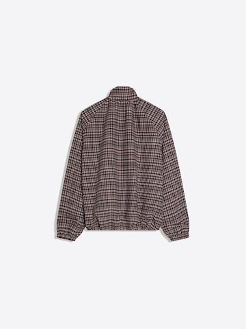 Bershka Prehodna jakna | rjava barva