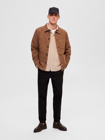 SELECTED HOMME Regular fit Button Up Shirt 'SLHRegowen' in Beige
