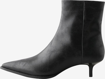 juoda Next Aulinukai 'Forever Comfort': priekis