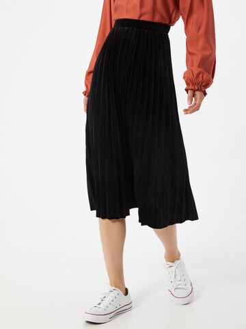 VILA Skirt in Black: front