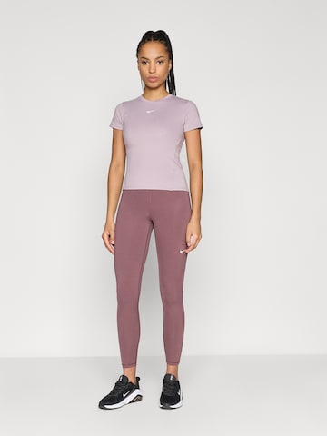 NIKE Функциональная футболка 'ONE' в Лиловый