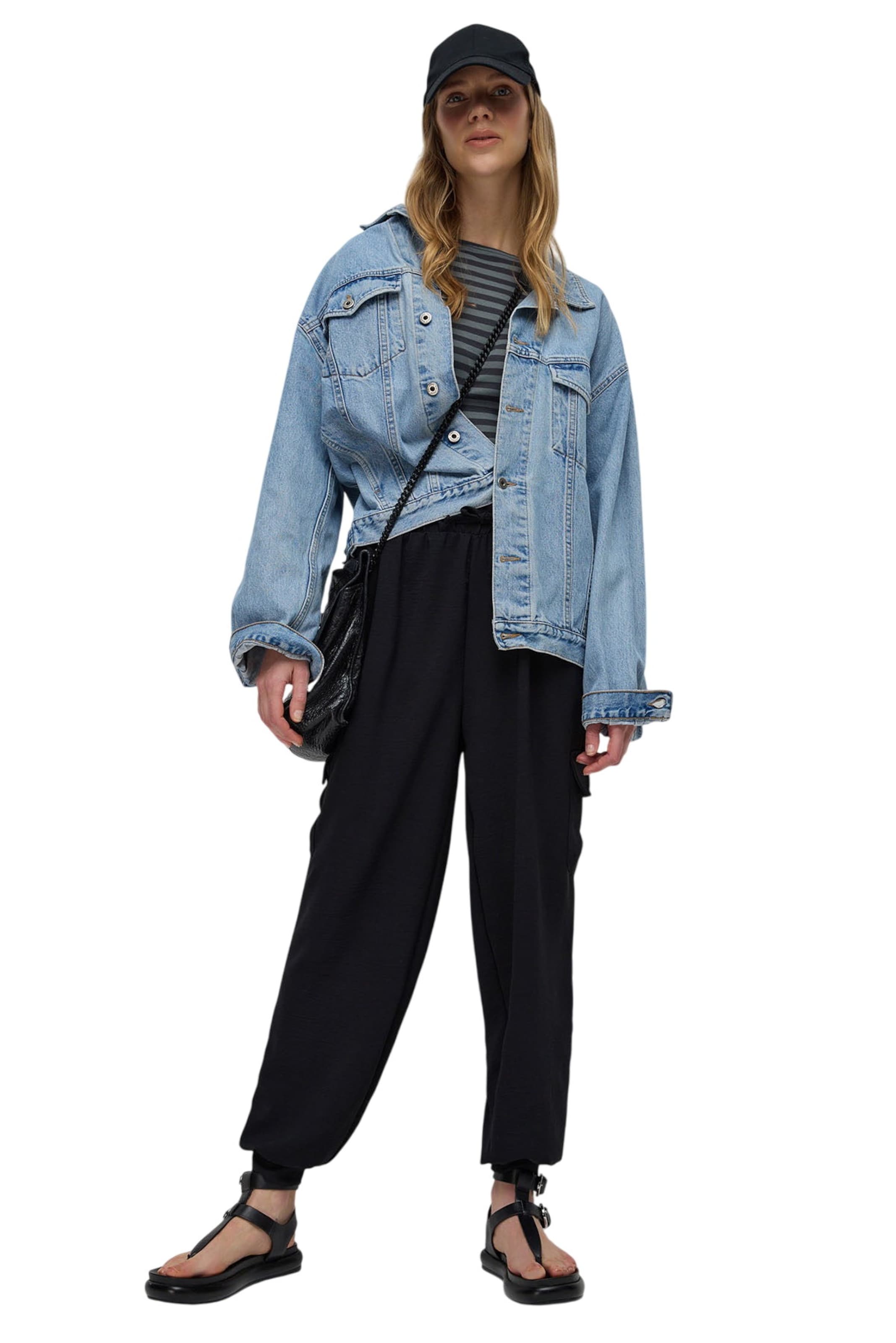 Effilé Pantalon cargo No Matter What en noir