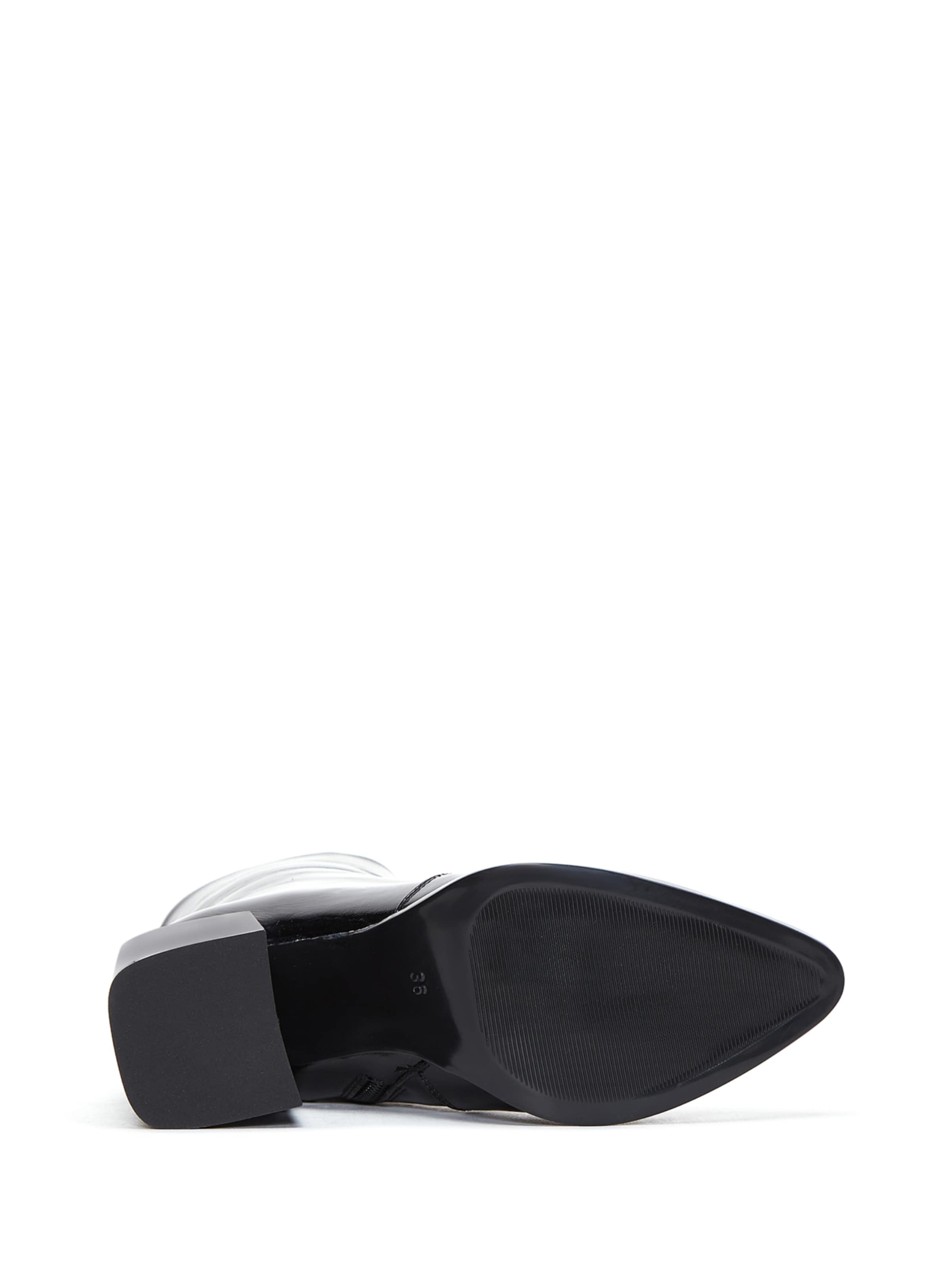 Derimod Ankle Boots in Schwarz