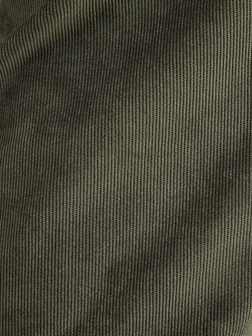 ABOUT YOU - regular Pantalón plisado 'Henrike' en verde