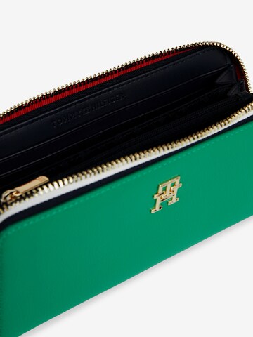 Porte-monnaies 'Essential' TOMMY HILFIGER en vert