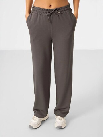 Tommy Life Sweatsuit in Grey