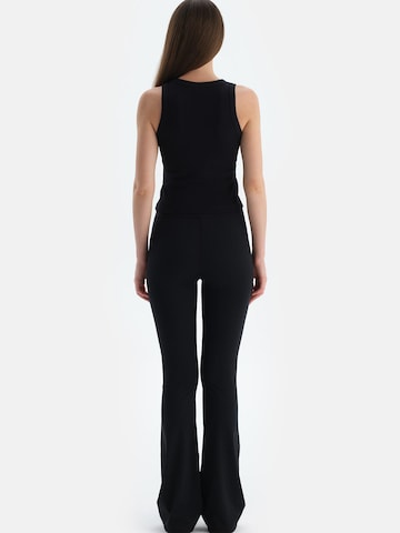 évasé Pantalon Dagi en noir
