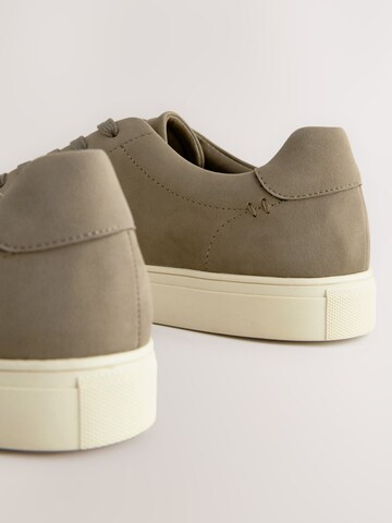 Sneaker bassa di Next in grigio