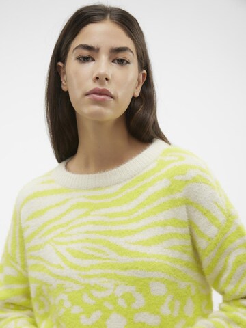 VERO MODA Sweater 'Leon' in Yellow