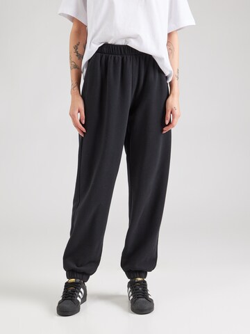 HOLLISTER Tapered Nadrág - fekete: elől