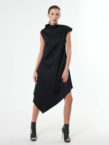 Metamorphoza Cocktail dress in Black