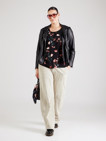 Vero Moda Curve Pusero 'VMNEW HALLIE' värissä musta