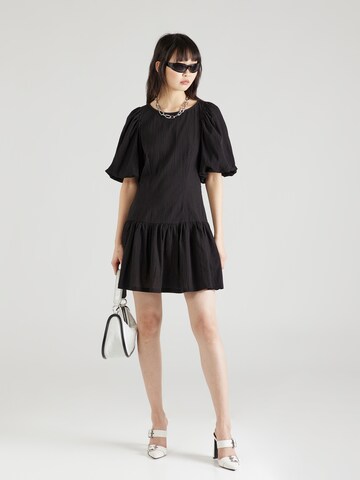 Monki - Vestido em preto