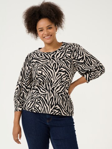 KAFFE CURVE Blus 'Ivena' i svart: framsida