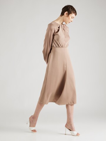 Closet London Dress in Brown