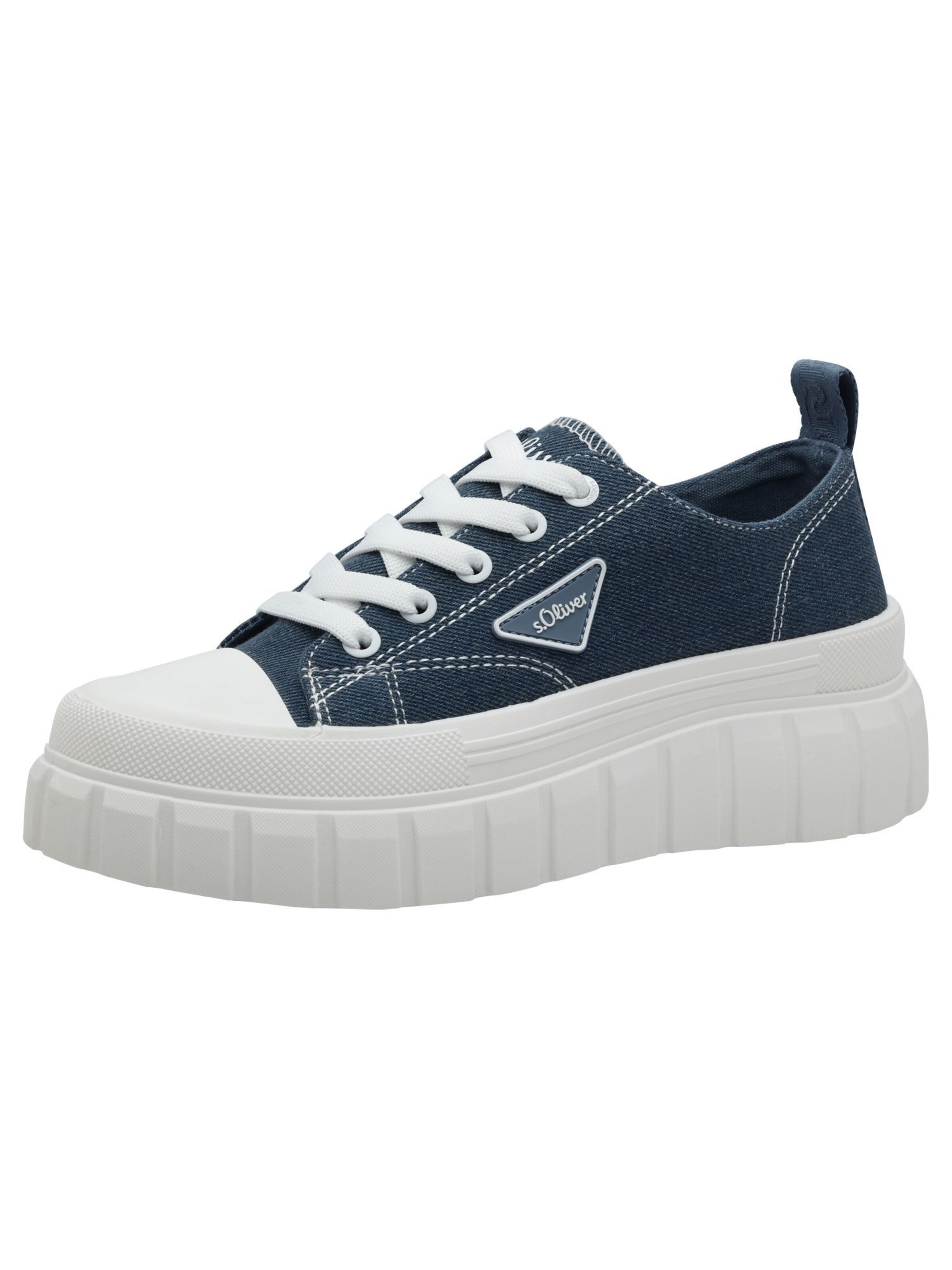 s.Oliver Sneakers in Blue: front