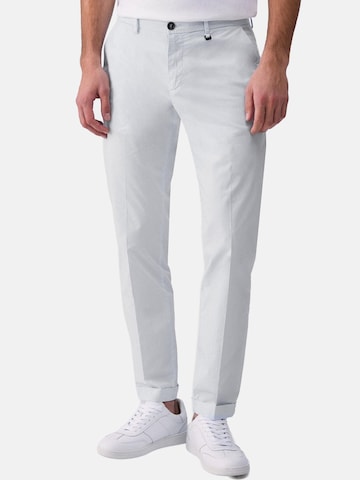 Liu Jo Regular Chino Pants in White: front