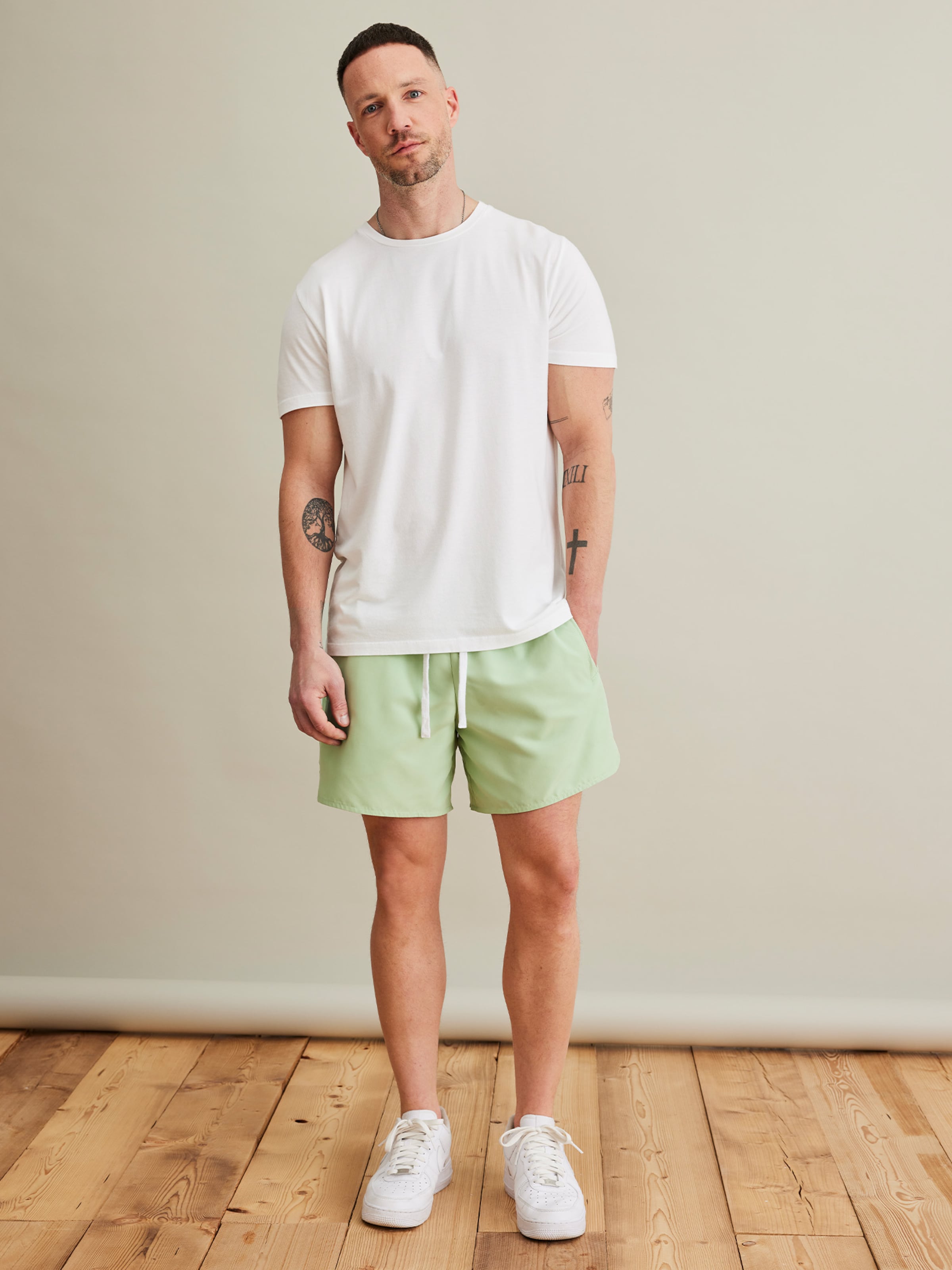 DAN FOX APPAREL Board Shorts Ole in Mint ABOUT YOU