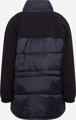 Urban Classics Jacke 'Sherpa' in Schwarz