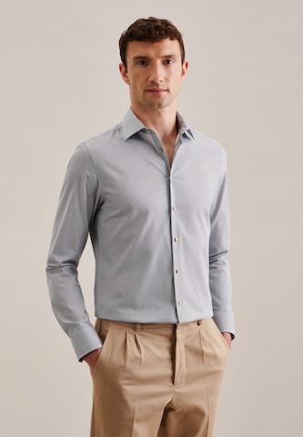 Coupe slim Chemise business 'SMART ESSENTIALS' SEIDENSTICKER en bleu : devant