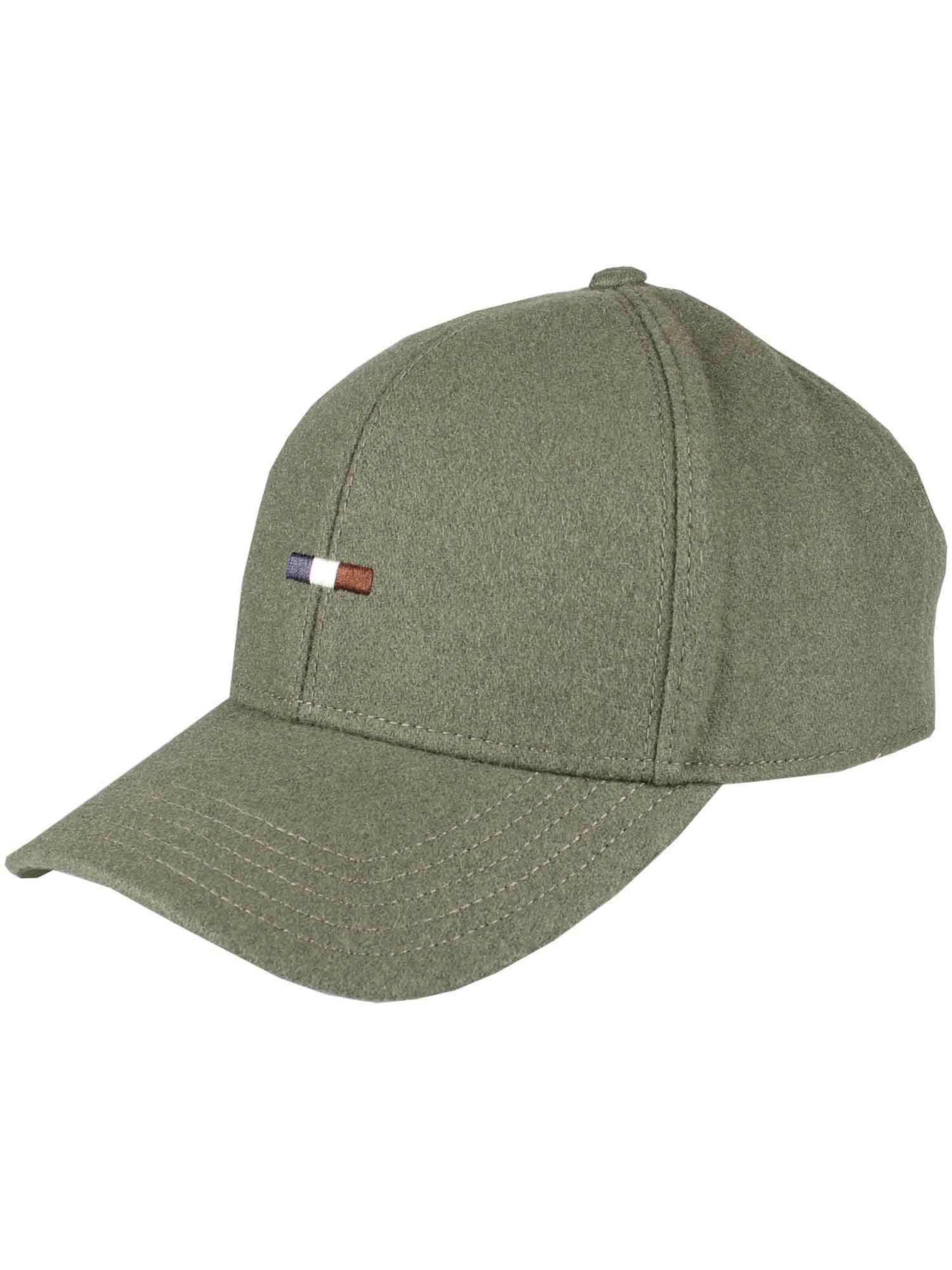 bugatti Cap in Green: front