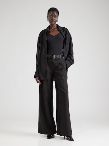 ABOUT YOU - Top 'Shanice' en negro