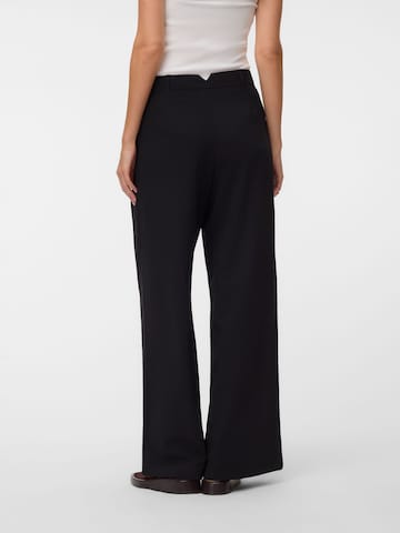 Wide Leg Pantalon à pince 'VMStella' VERO MODA en noir