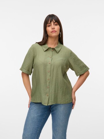 Vero Moda Curve Blouse 'VMCHeaven' in Green: front
