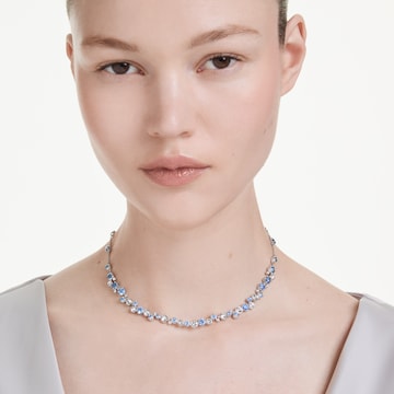 Swarovski Necklace in Blue: front