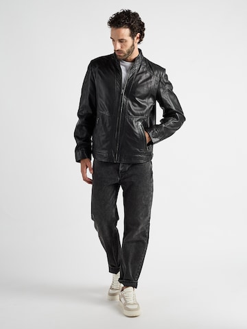 JCC Tussenjas in Zwart