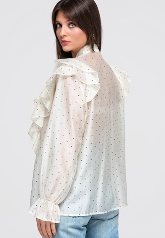 Ombre Bluse in Beige
