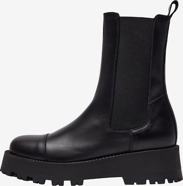 SELECTED FEMME Chelsea Boots 'CORA' in Black: front