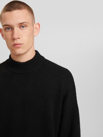 Pull-over Bershka en noir