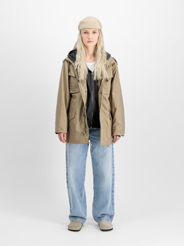 Giacca di mezza stagione 'Heritage' di ALPHA INDUSTRIES in marrone: frontale